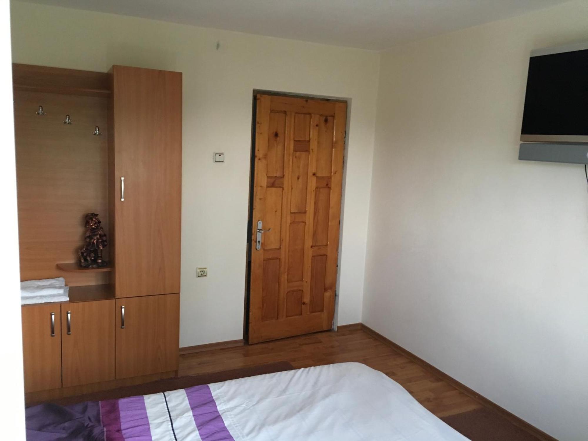 Apartmán Casa Pelerinului Capatineni-Paminteni Exteriér fotografie